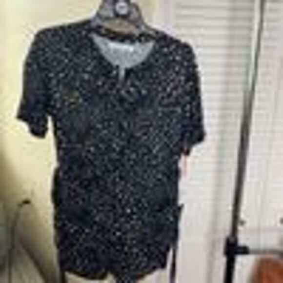 The Good Jane romper (fabric pulls) 19” Pit, 30” Shoulder-crotch - Picture 2 of 4